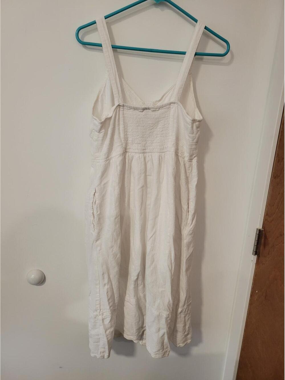 Universal Thread White Button-Front Midi Dress Medium - Picture 5 of 6